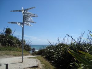 Cape Foulwind Wegweiser Westport Südinsel Neuseeland