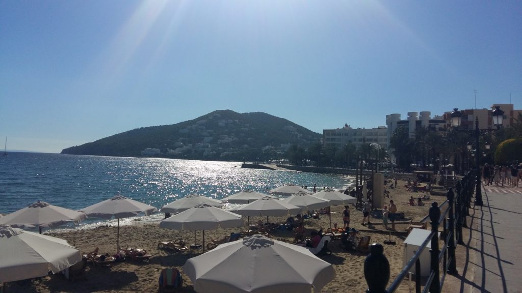 Strand Santa Eularia Ibiza