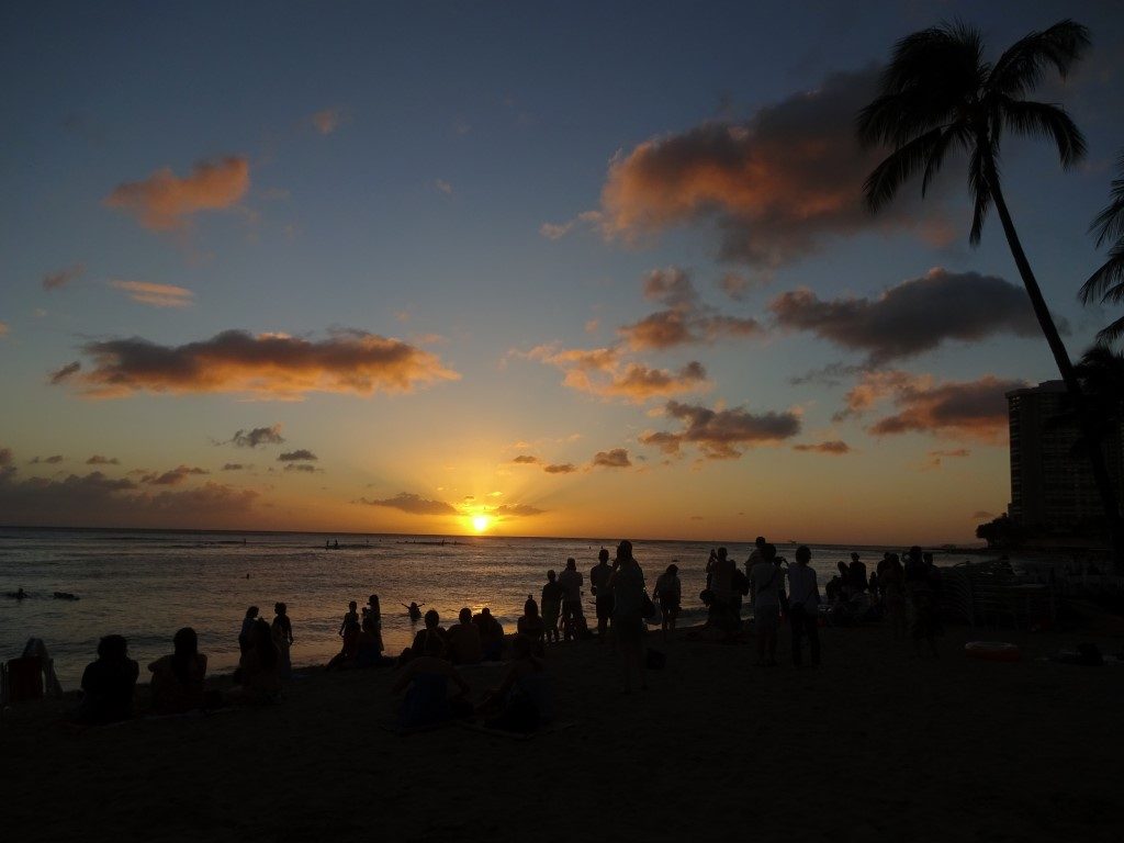 Waikiki Beach Sonnenuntergang Abend Honolulu Oahu Hawaii