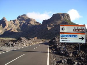 Kreuzung Straße Teide Krater Teneriffa