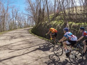 Radfahren Anstiege Berge Hinterland Trainingslager Italien