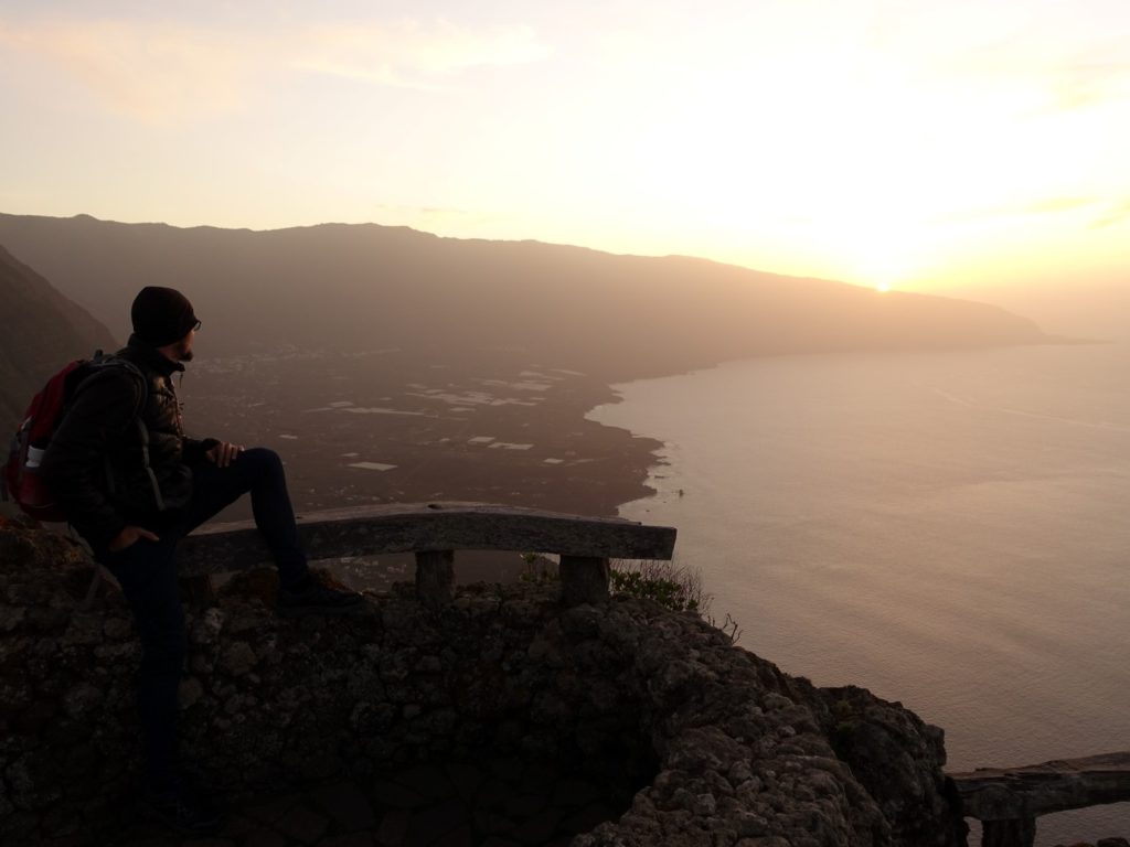 Sonnenuntergang Aussichtspunkt Mirador La Pena El Hierro Kanaren