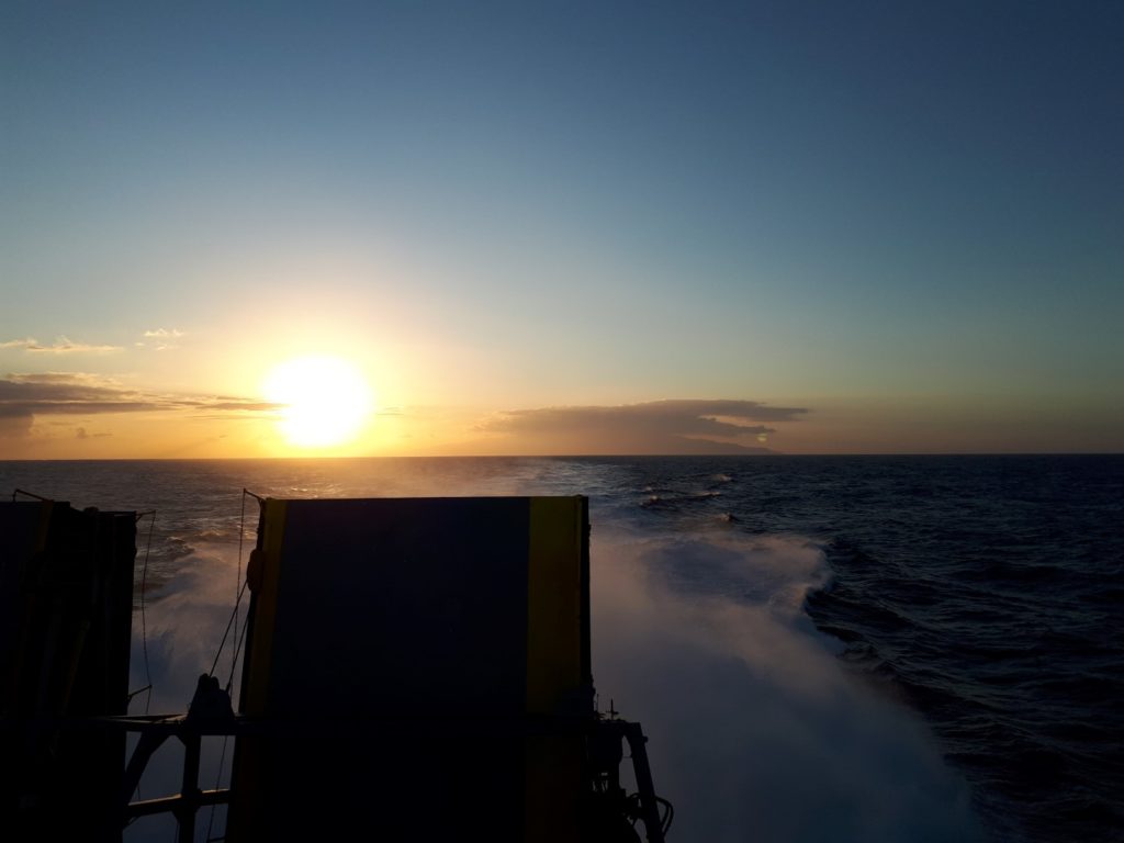 Sonnenuntergang Fähre El Hierro Teneriffa Kanaren