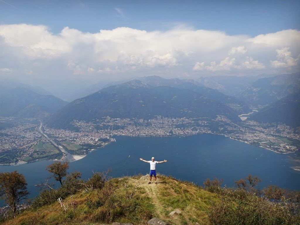 Blick Lago Maggiore Tessin Schweiz