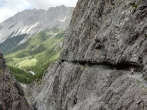 Uina Schlucht Felsenweg Schweiz