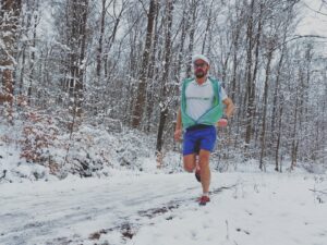 kurze Hose Lauf im Schnee